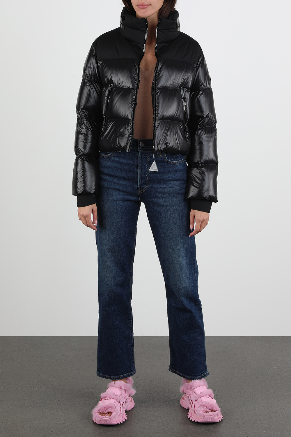 מעיל פאפר עם קפוצ'ון בגוון שחור מבריק